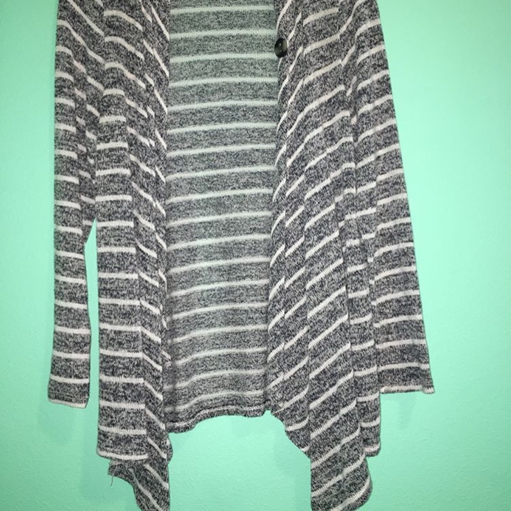 Cardigan - Picture 2 of 2